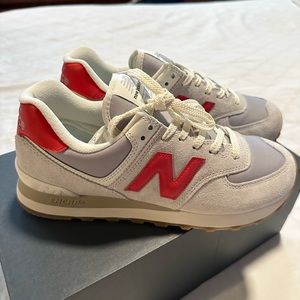 574 New Balance Sneakers